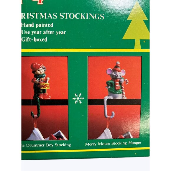 Holiday Stocking Hangers Set Of Four Vintage Plastic Hangers - Picture 5 of 15
